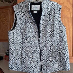 VAN HEUSEN WOMENS VEST SIZE  XL